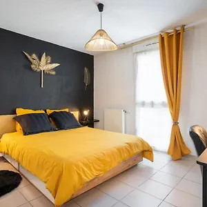 Pure Gold - Casa Vostra - Caution 800 Eur & Id Requises - Proche Chateau Rouge Annemasse